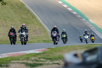 brands-hatch-photographs;brands-no-limits-trackday;cadwell-trackday-photographs;enduro-digital-images;event-digital-images;eventdigitalimages;no-limits-trackdays;peter-wileman-photography;racing-digital-images;trackday-digital-images;trackday-photos